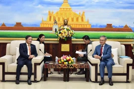 Le Vietnam salue les apports de la Commission des relations extérieures du PPRL