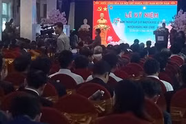 Thanh Hoa: des bourses pour près de 8.400 élèves