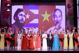 Programme artistique spécial Vietnam-Cuba à La Havane