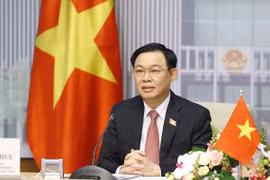 Le président de l’AN Vuong Dinh Huê effectuera une tournée en Indonésie et en Iran