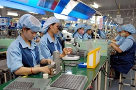La BAD et la Suisse accordent 5 millions de dollars au Vietnam pour améliorer la fintech