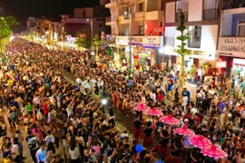 Huê: un carnaval pour saluer l’arrivée de l’été