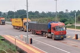 Le poste-frontière international de Mong Cai facilite les exportations du Vietnam vers la Chine