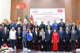 Célébration des 50 ans des relations diplomatiques entre le Vietnam et l'Iran