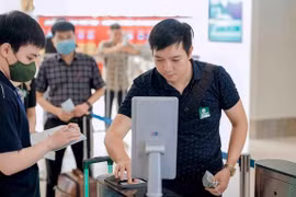 L'authentification biométrique continue d'être appliquée aux passagers aériens