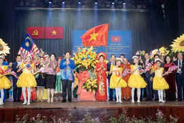 Célébration du cinquantenaire des relations diplomatiques Vietnam-Malaisie