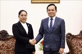 Le vice-PM Trân Luu Quang exhorte à booster la coopération touristique Vietnam-Laos