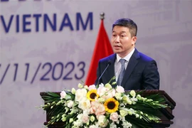 Célébration des 50 ans des relations diplomatiques Vietnam-France