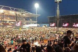 Plus de 3.000 visiteurs internationaux viennent à Hanoï pour le concert de BlackPink