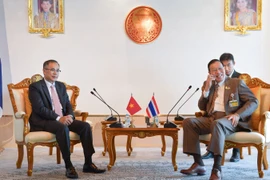 Le président du Sénat thaïlandais estime hautement les relations de coopération et d’amitié avec le Vietnam