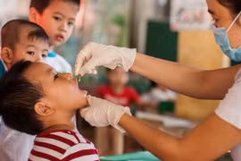 Hanoï fournit de vitamine A à près de 400.000 enfants 