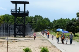 Souvenirs d'anciens prisonniers de guerre à Phu Quoc