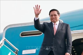 Le Premier ministre Pham Minh Chinh part pour le Sommet du G7 élargi 