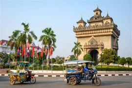 Assurance obligatoire pour les travailleurs étrangers au Laos