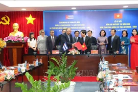 Binh Duong et la province cubaine d’Artemisa renforcent leurs liens