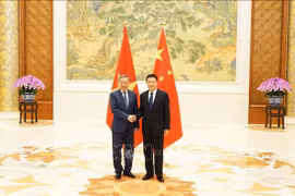 Le ministre To Lam en visite officielle en Chine et à une conférence ministérielle sur la lutte contre la criminalité 