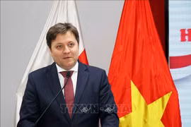 Remise des prix d’un concours d’écriture sur la Pologne 