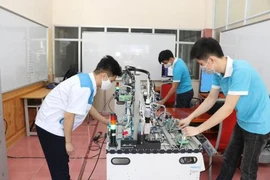 Approbation d'un programme de formation pour s'adapter à la 4e révolution industrielle