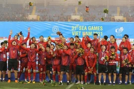 L’AFC et les fédérations régionales saluent les succès du football vietnamien aux SEA Games 31