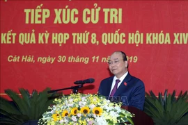 Le Premier ministre Nguyên Xuân Phuc rencontre l'électorat de Hai Phong
