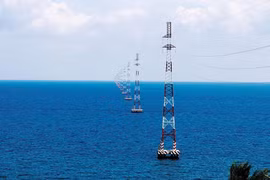 Ba Ria-Vung Tau : le projet d'alimentation électrique à Côn Dao nécessite 200 millions de dollars
