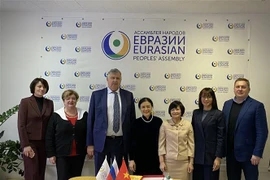 Vietnam et Russie resserrent la coopération entre les deux agences d'amitié