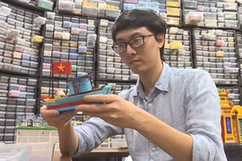 Un ingénieur qui voue au Lego une passion solide comme la brique