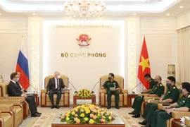 Vietnam et Russie renforcent leur coopération dans la technique militaire