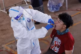 Covid-19: le Laos double la durée d'isolement concentré pour les travailleurs migrants