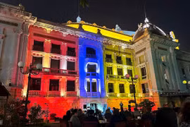 L'Opéra de Hanoï propose une expérience de tourisme nocturne