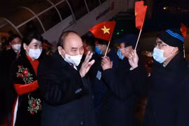 Le président Nguyên Xuân Phuc arrive à Genève pour une visite officielle en Suisse