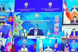 AMM-54: le Vietnam souligne la solidarité de l’ASEAN dans la lutte contre le Covid-19
