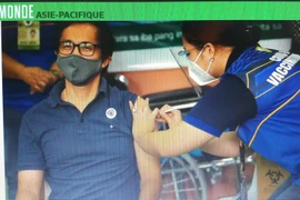 Les Philippines lancent leur campagne de vaccination contre le COVID-19