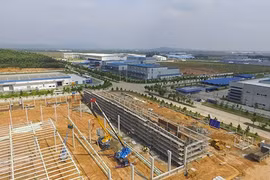 IDE : 19,54 milliards de dollars en huit mois 