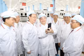 Pour accueillir davantage d'investissements dans le parc de haute technologie de Hoa Lac