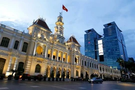 Covid-19 : quarantaine médicale expérimentale à domicile pour les cas F1 à Hô Chi Minh-Ville