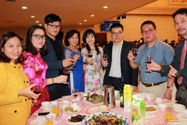 Les Vietnamiens à Taïwan (Chine) accueillent le Têt traditionnel 2017