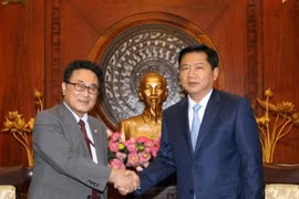 Le secrétaire du Comité du Parti de HCM-V reçoit le nouveau consul général du Japon