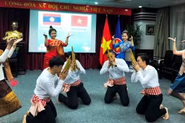 Échange d’amitié Vietnam - Laos à Shanghai