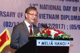 Félicitations pour la 42e Fête nationale du Laos