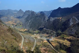 Plan directeur de développement du tourisme au plateau calcaire de Dông Van