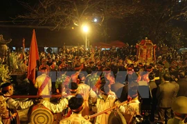 Ouverture de la Fête du Temple des rois Trân à Nam Dinh