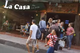  Une nouvelle rue piétonne à Hô Chi Minh-Ville