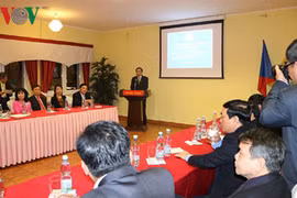 Des Vietnamiens en République Tchèque à l’honneur