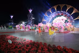 Le 7e Festival des fleurs de Dà Lat mise sur une affiche populaire 