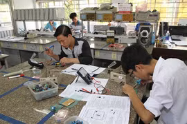 L’autonomie des écoles de formation professionnelle en question