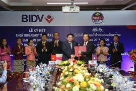 La BIDV et la Banque pour le commerce extérieu du Laos renforcent leur coopération