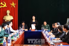 La présidente de l'AN Nguyên Thi Kim Ngân en ​tournée à Diên Biên