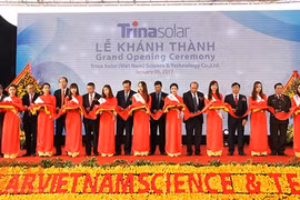 Afflux d’IDE dans la production de panneaux solaires à Bac Giang