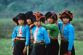 Les coutumes du Tet chez les Thais noirs